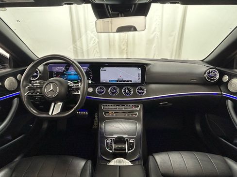 Used 2023 Mercedes-Benz E 450 4MATIC Cabriolet image 10