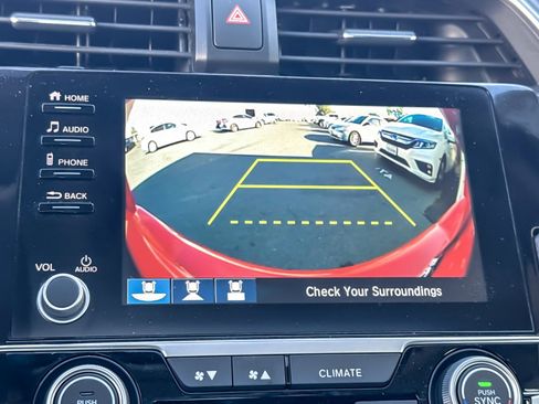 Used 2019 Honda Civic EX image 25