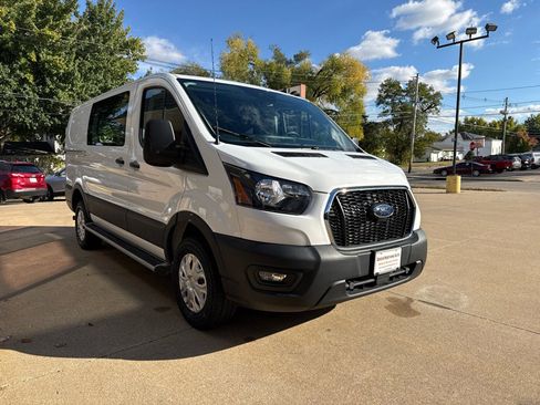 Used 2024 Ford Transit 250 Low Roof w/ Exterior Upgrade Package image 3