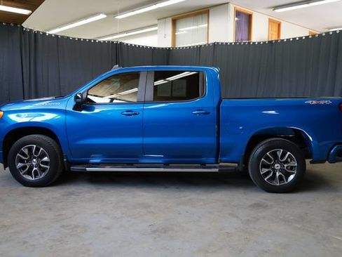 Used 2023 Chevrolet Silverado 1500 RST AWD/4WD image 4
