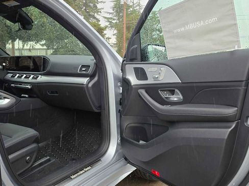 New 2026 Mercedes-Benz GLE 450 4MATIC image 10
