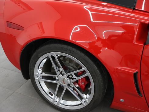 Used 2008 Chevrolet Corvette Z06 w/ Preferred Equipment Group RWD image 23