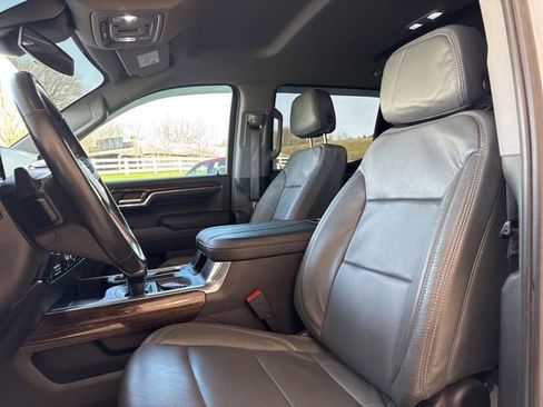 Used 2023 GMC Sierra 1500 Elevation w/ Preferred Package image 14