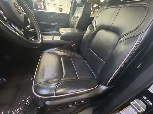 Used 2023 RAM 1500 Limited AWD/4WD image 15