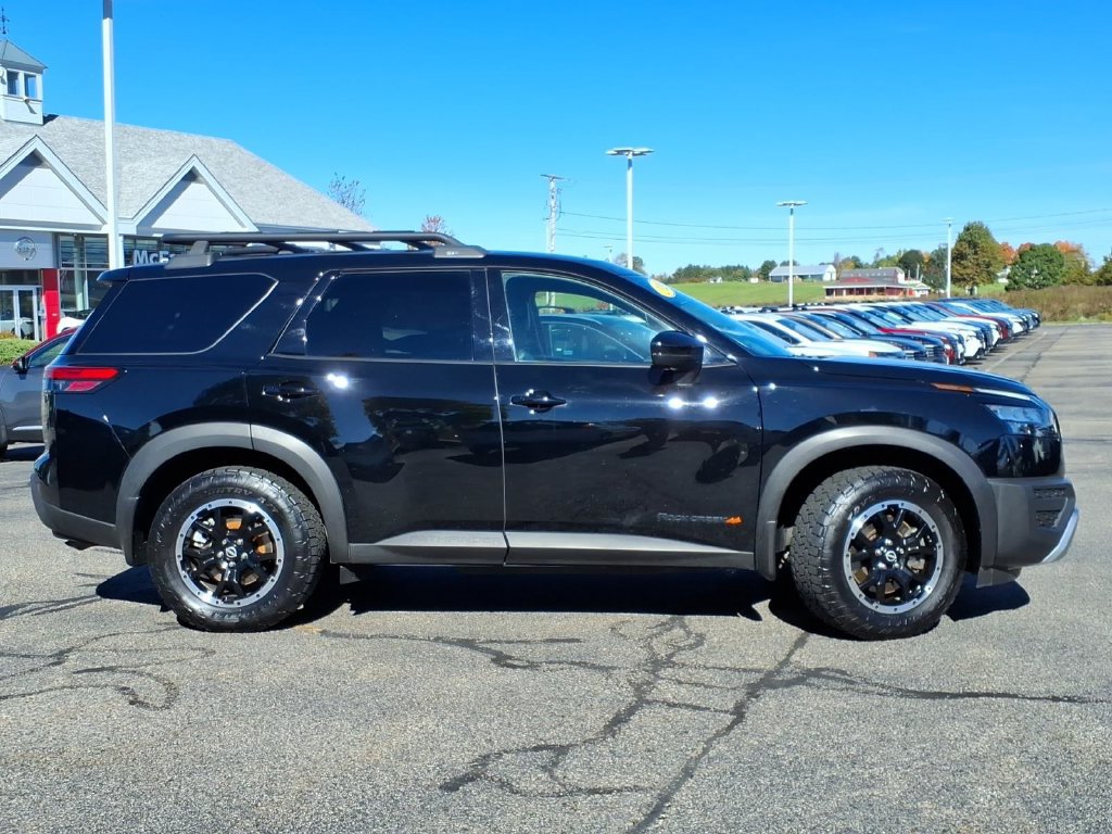Certified 2024 Nissan Pathfinder Rock Creek AWD/4WD image 2