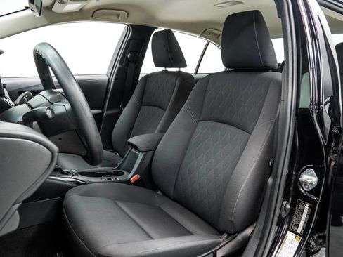 Used 2024 Toyota Corolla LE FWD image 15