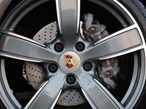 Used 2017 Porsche 911 Carrera image 52