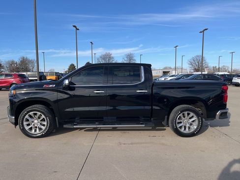 Used 2020 Chevrolet Silverado 1500 LTZ w/ LTZ Premium Package image 2