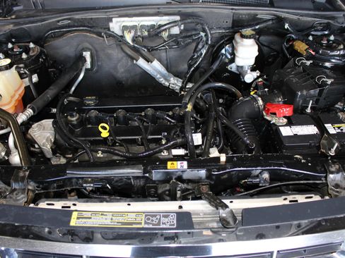 Used 2009 Ford Escape XLT FWD image 31