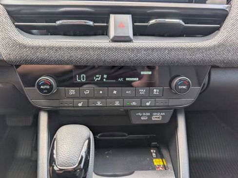 Used 2026 Subaru Outback Limited image 17