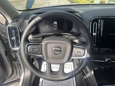 Used 2023 Volvo XC40 B5 Plus w/ Driver Assist Package image 15