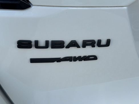 Used 2025 Subaru Outback Onyx Edition AWD/4WD image 32