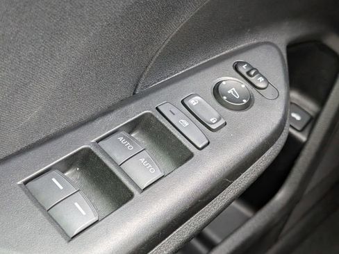 Used 2021 Honda Civic EX image 12