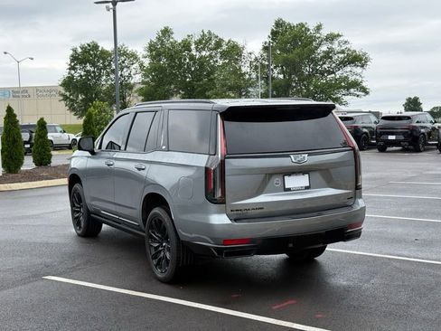 Used 2024 Cadillac Escalade Sport Platinum w/ LPO, ONYX Package AWD/4WD image 8