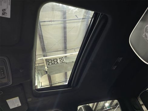 New 2026 GMC Sierra 1500 AT4X w/ AT4X AEV Edition image 31