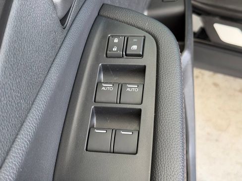 Used 2025 Honda Ridgeline TrailSport image 38