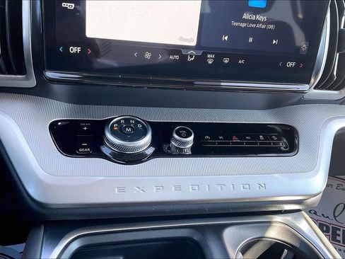 Certified 2025 Ford Expedition Max Active AWD/4WD image 31