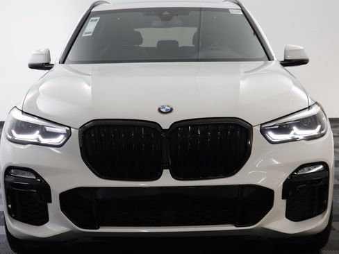 Used 2020 BMW X5 M50i w/ Premium Package image 20