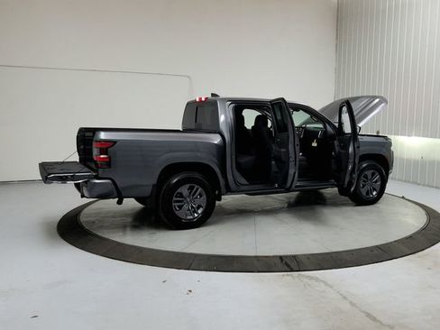 New 2026 Nissan Frontier SV w/ SV Convenience Package AWD/4WD image 15