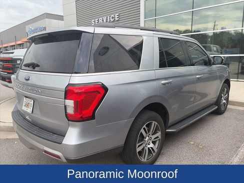 Certified 2022 Ford Expedition XLT RWD image 4