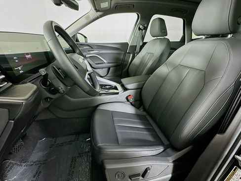 Used 2025 Audi Q5 Premium Plus w/ Premium Plus image 18