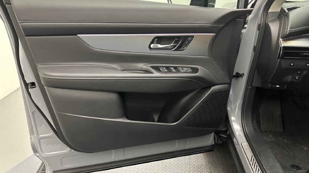 New 2027 Nissan Murano Platinum w/ Cargo Package AWD/4WD image 16