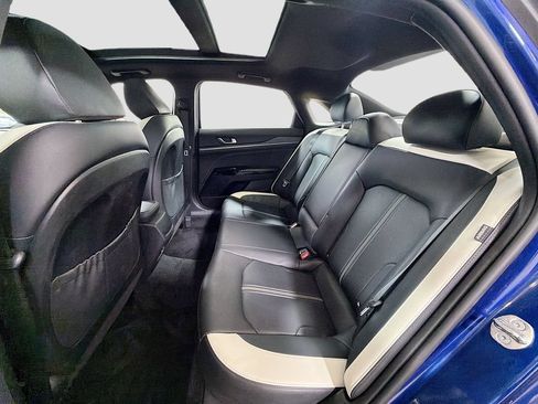 Used 2025 Kia K5 GT-Line w/ GT-Line Premium Package FWD image 27