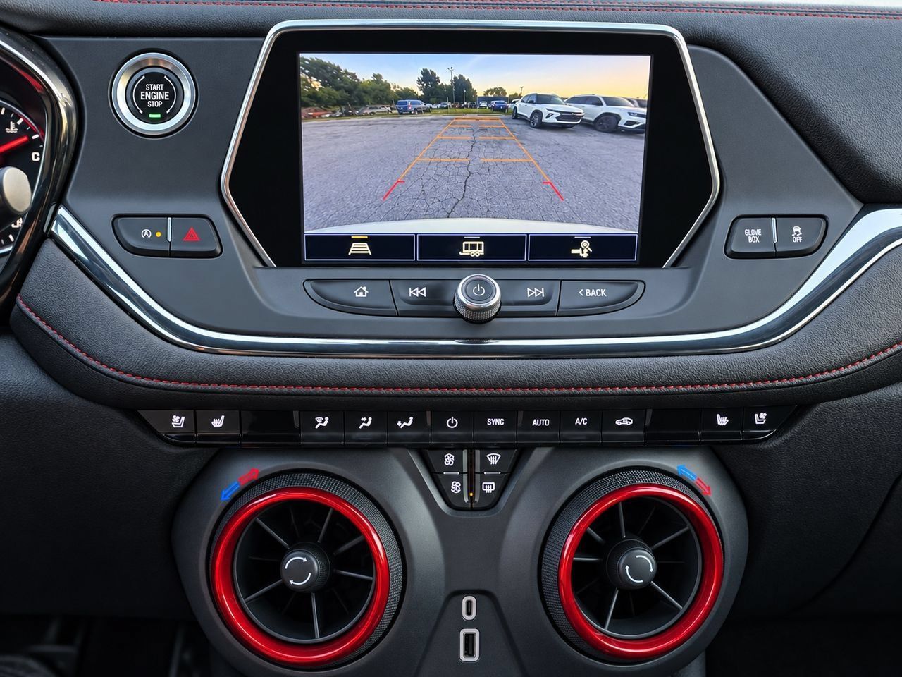 Certified 2022 Chevrolet Blazer RS w/ Enhanced Convenience Package AWD/4WD image 19