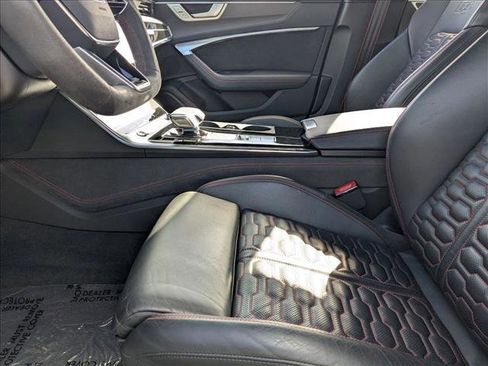 Used 2022 Audi RS 7 image 16