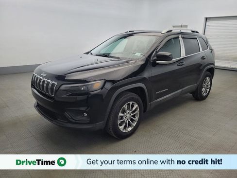 Used 2019 Jeep Cherokee Latitude Plus w/ Cold Weather Group image 1