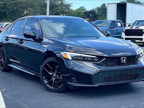 Used 2025 Honda Civic Sport image 36