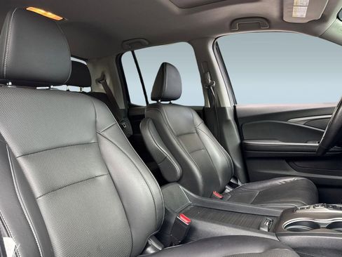 Used 2023 Honda Ridgeline RTL-E image 32