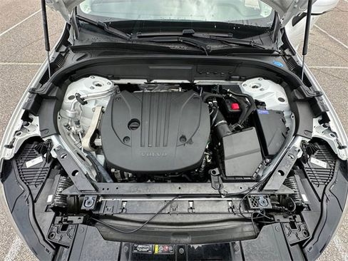 Used 2022 Volvo XC60 B5 Inscription w/ Protection Package Premier image 31