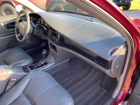 Used 2003 Buick Regal GS FWD image 31