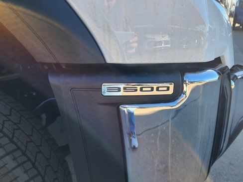 New 2026 GMC Sierra 3500 Pro w/ Convenience Package image 12