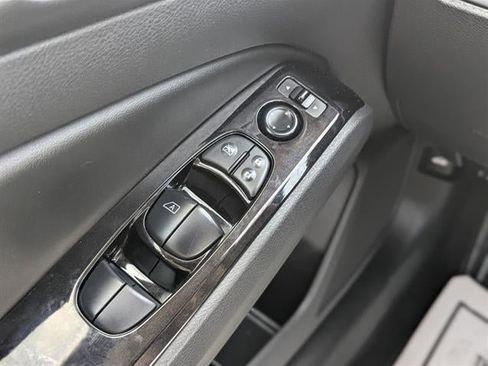 Used 2023 Nissan Altima 2.5 SV FWD image 32