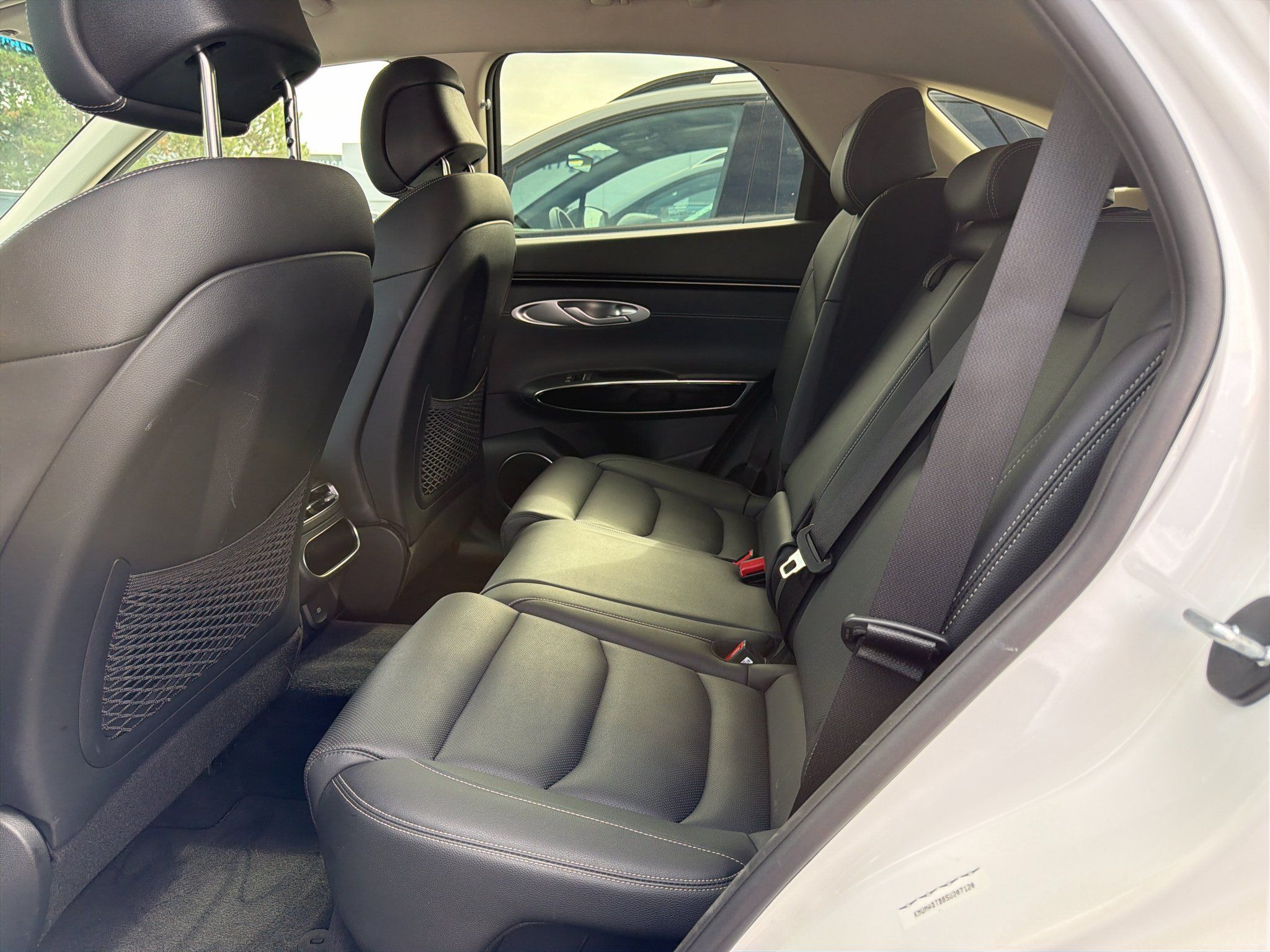 Used 2025 Genesis GV70 2.5T AWD/4WD image 7