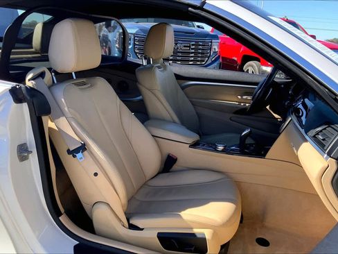 Used 2014 BMW 435i Convertible image 7
