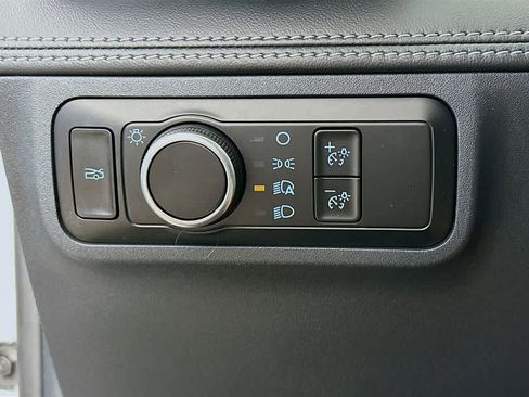 Used 2024 Ford Mustang Premium image 24