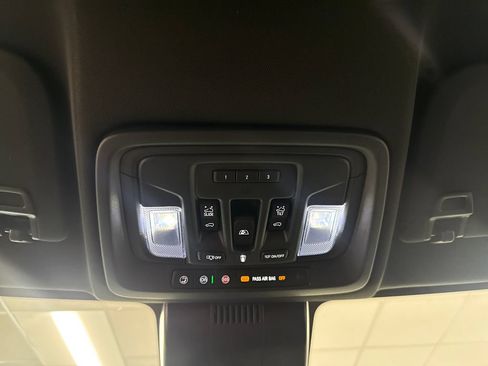 New 2026 Chevrolet Silverado 2500 ZR2 AWD/4WD image 16