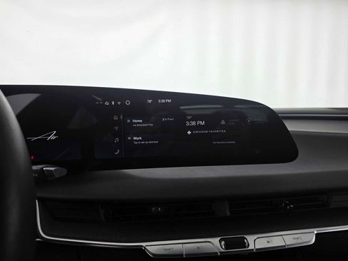 Used 2023 Lucid Air Touring AWD/4WD image 24