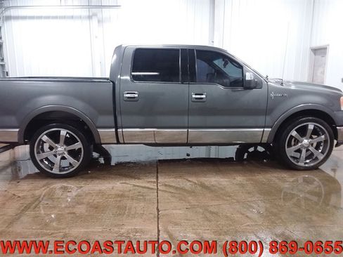 Used 2006 Lincoln Mark LT 2WD image 2