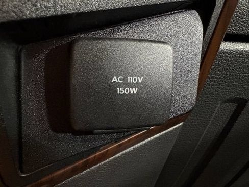 Used 2016 Ford F250 Lariat w/ Lariat Ultimate Package AWD/4WD image 18