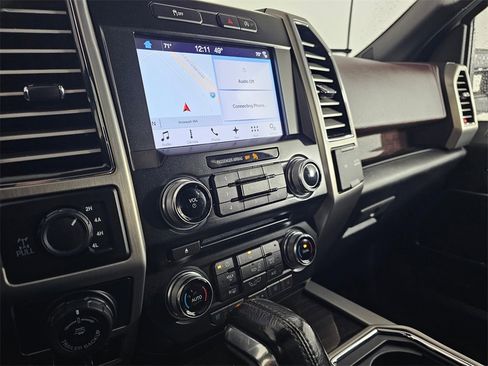 Used 2017 Ford F150 Platinum w/ Max Trailer Tow Package image 31