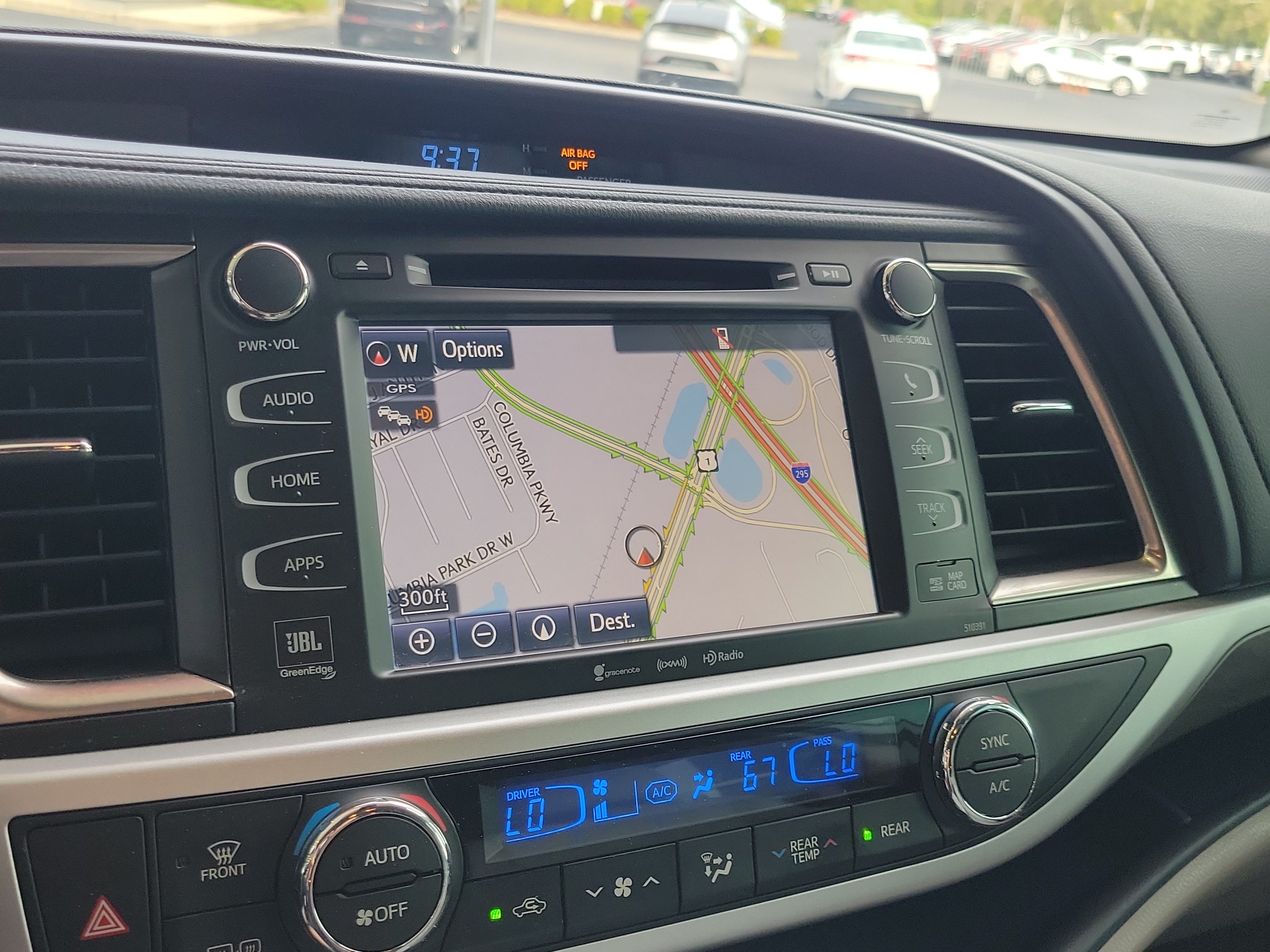 Used 2019 Toyota Highlander Limited FWD image 23