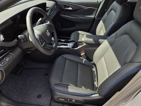 New 2026 Buick Envista Sport Touring w/ Convenience I Package image 7