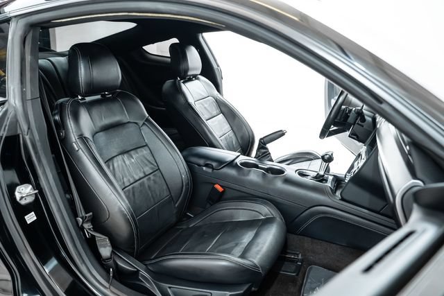 Used 2018 Ford Mustang GT Premium w/ Equipment Group 401A RWD image 22