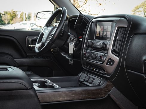 Used 2017 GMC Sierra 1500 Denali w/ Denali Ultimate Package image 36