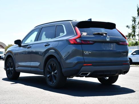 Used 2025 Honda CR-V Sport Touring image 5