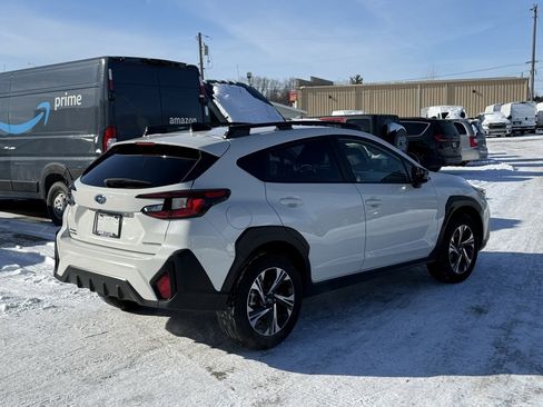 Used 2024 Subaru Crosstrek 2.0i Premium image 7